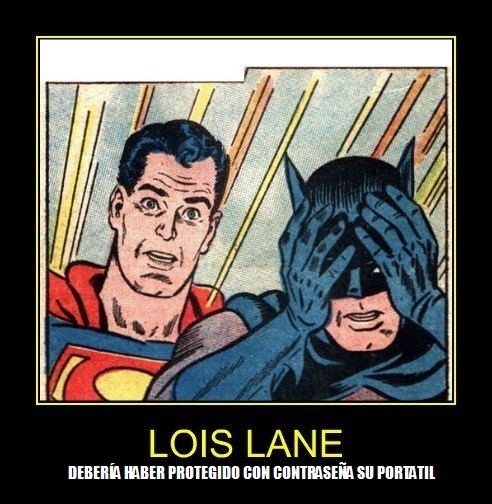 BATMAN-Y-SUPERMAN-ESPIAN-EL-ORDENADOR-DE-LOIS