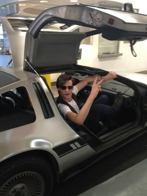 matt-smith-doctor-who-delorean