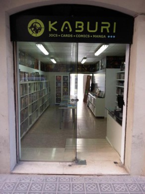 Entrada de Kaburi en Sants