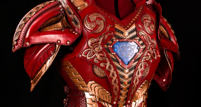 Iron Man armadura asgardiana Robert Downey Jr.