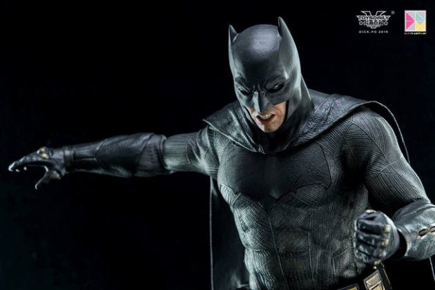 Hot Toys Batman v Superman Batman (73)