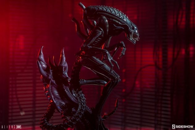 Sideshow presenta una estatua del Alien Warrior 003