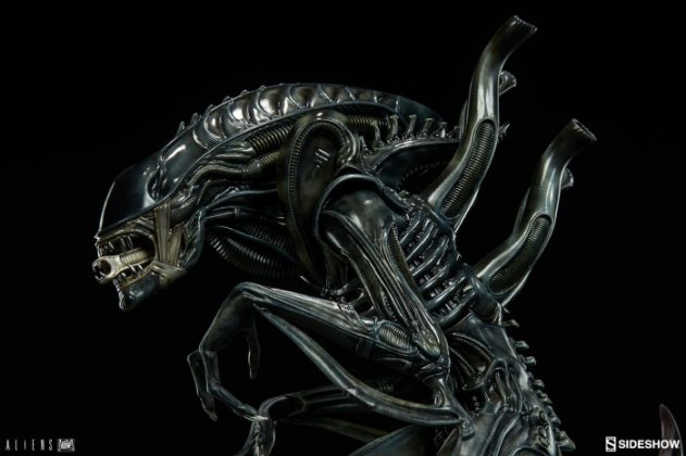 Sideshow presenta una estatua del Alien Warrior 014