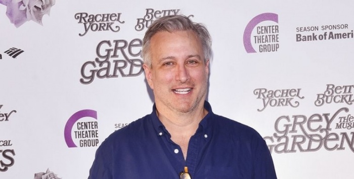 Bronson Pinchot se une al reparto de la serie de 'The Chilling Adventures of Sabrina' (1)