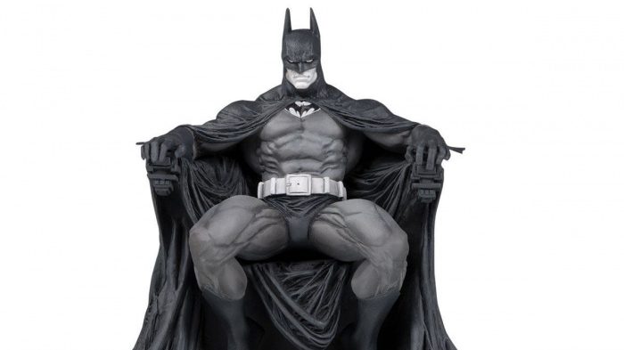 Walmart y DC lanzan la línea de figuras Batman: Black and white