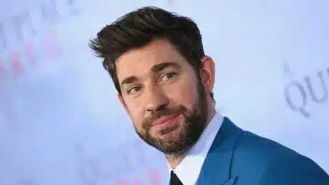 apel de John Krasinski en duda portada