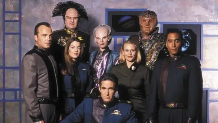 Babylon 5 Resurgence, Ficção Científica Televisiva, J.  Michael Straczynski, Babylon 5: Os rumores excluídos