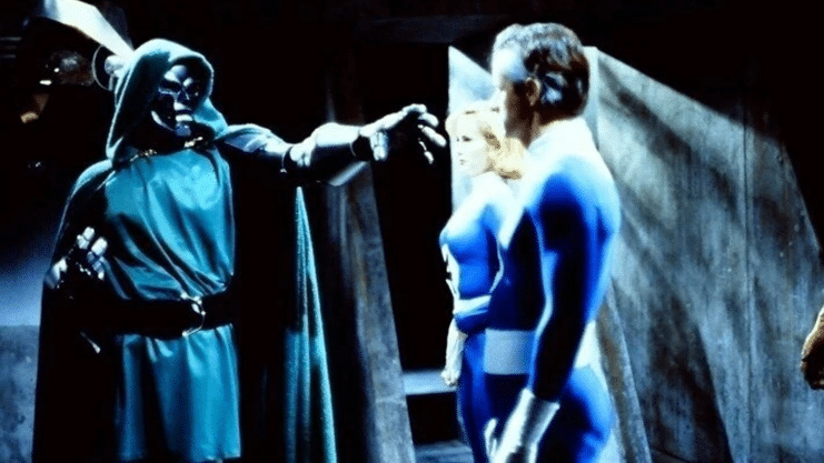 Joseph Culp Victor Von Doom, película de culto Los Cuatro Fantásticos, película de Los Cuatro Fantásticos de 1994, petición Marvel liberar película, Roger Corman Los Cuatro Fantásticos