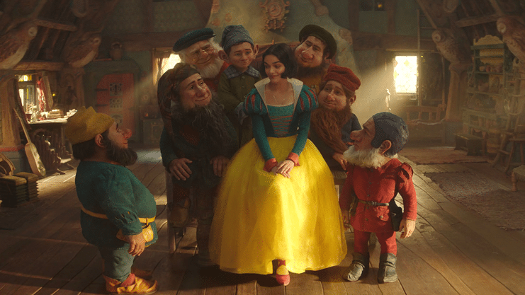 Blancanieves Rachel Zegler, Disney remake controversia, nuevos remakes de Disney, Rachel Zegler, representación cultural en Disney