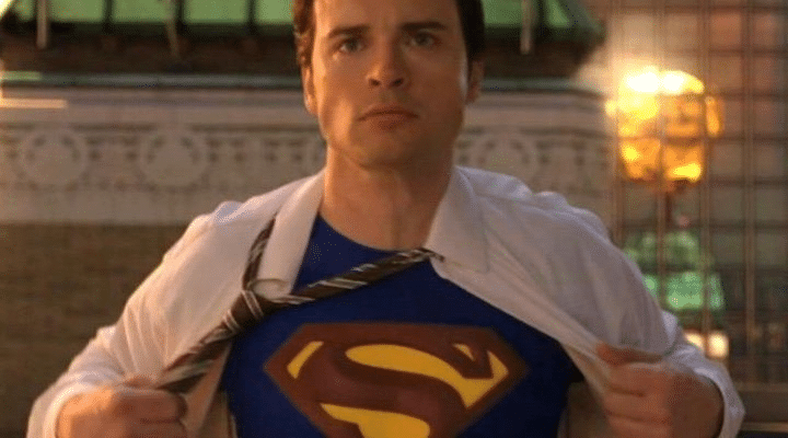 Arrowverse Smallville diferencias, Crisis on Infinite Earths crossover, Smallville revival, Superman interpretaciones, Tom Welling, Tom Welling Clark Kent