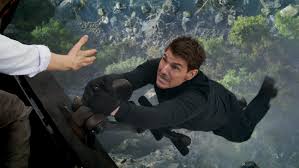 acrobacias extremas, escena de acción, Ethan Hunt, Mission: Impossible - The Final Reckoning, Tom Cruise